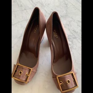 Gucci Blush Suede Pumps